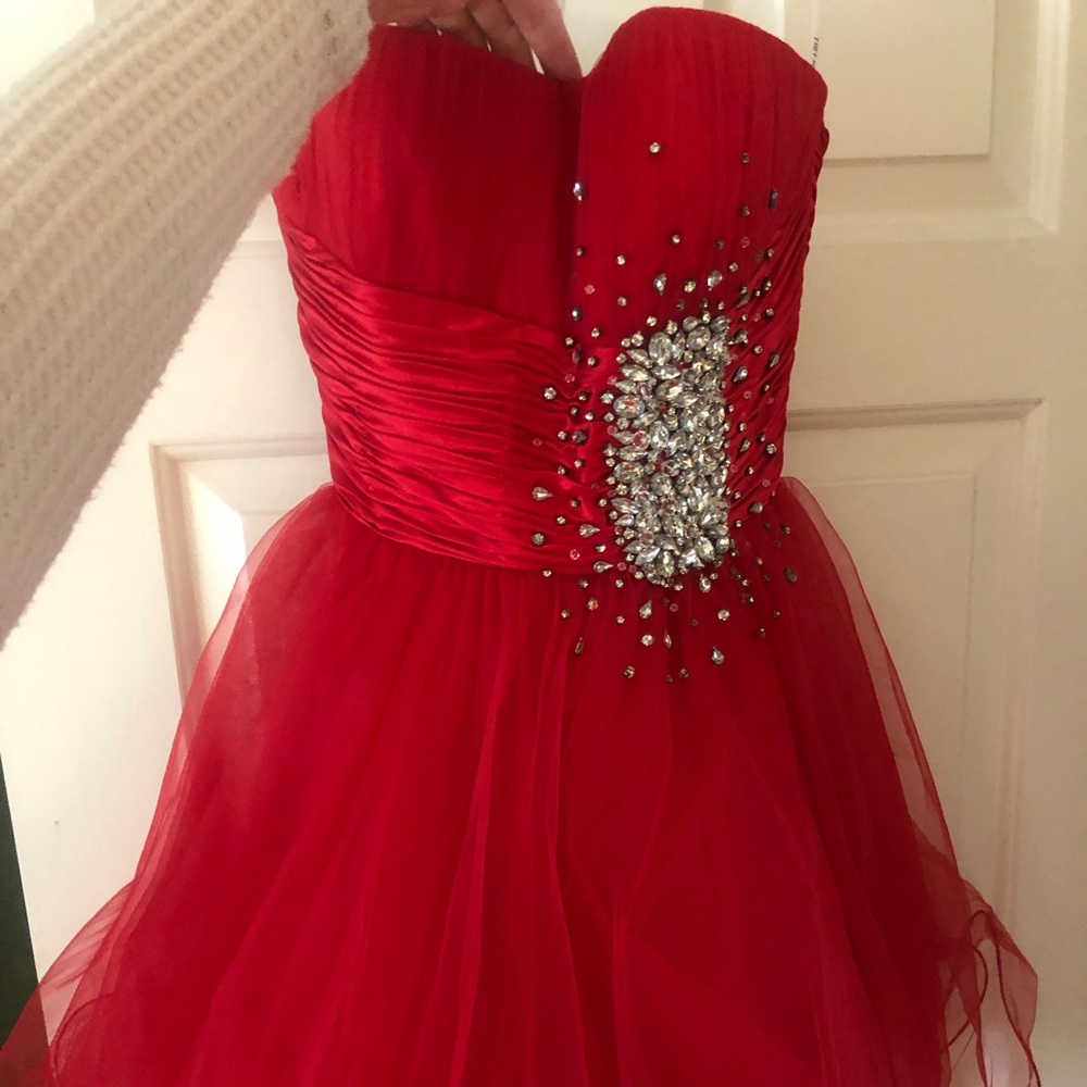 Red Sherri Hill Cocktail dress
